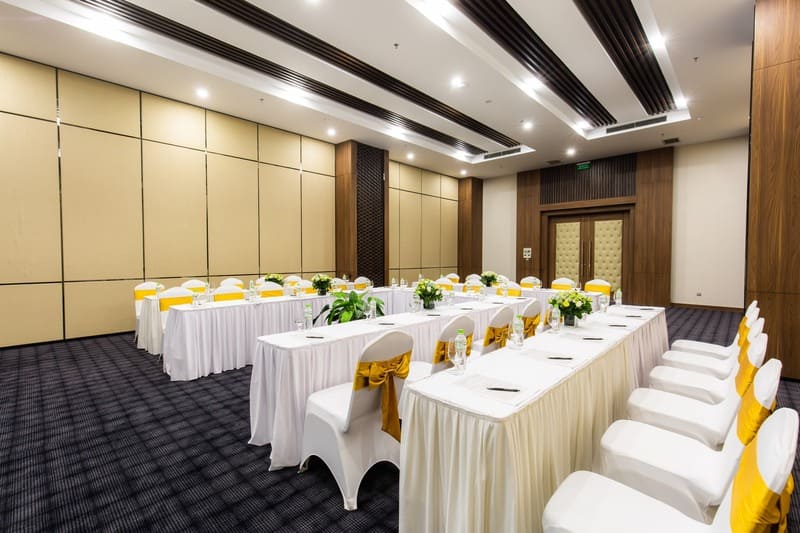 Thach An meeting room