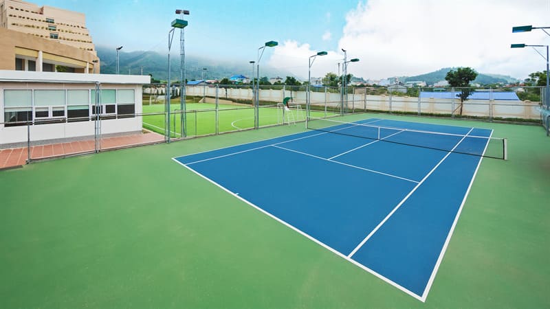 Sân tennis