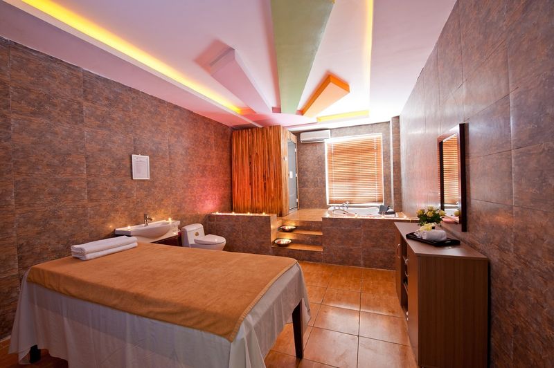 Rege Spa & Massage