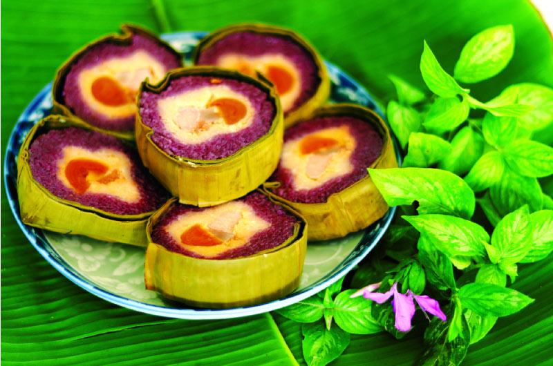 banh-tet-la-cam