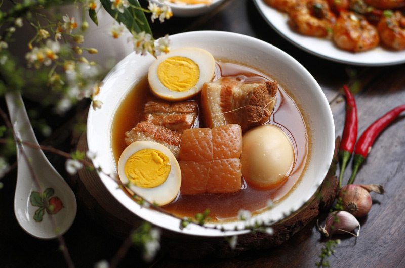 thit-kho-hot-vit