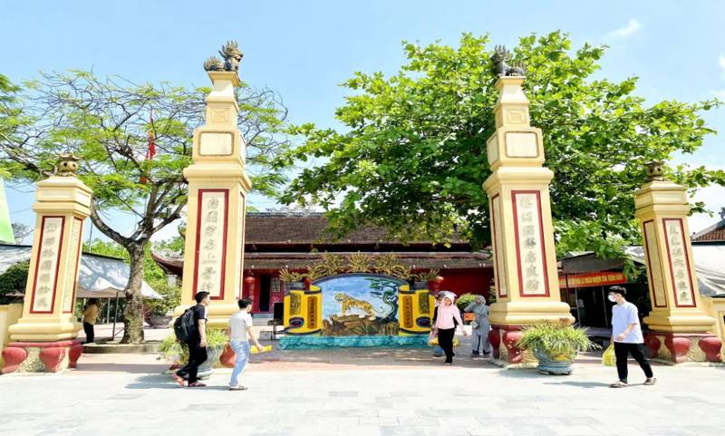 den-ong-hoang-muoi-nghe-an