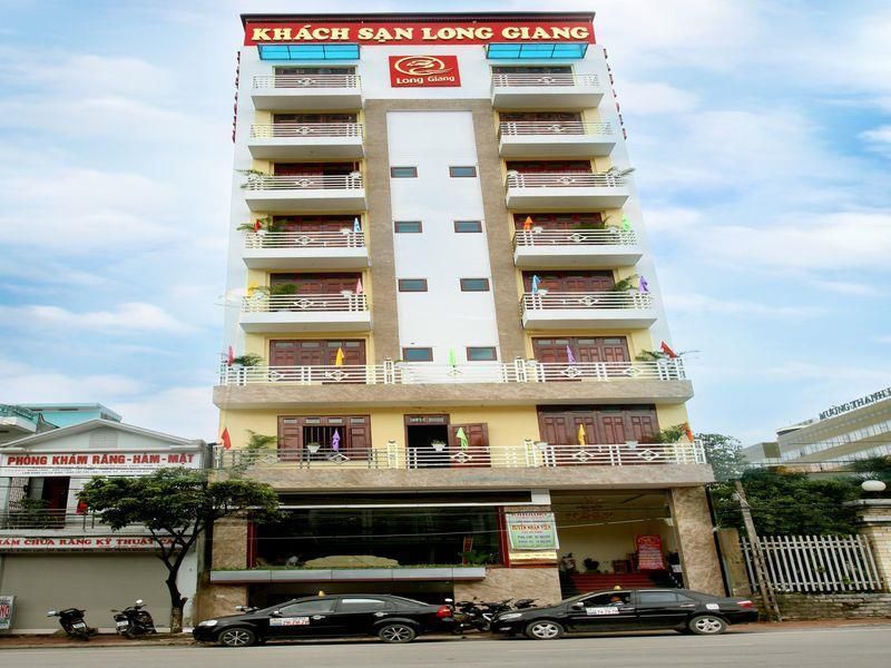 khach-san-long-giang