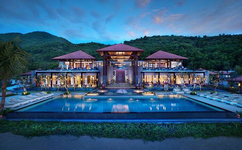 lang-co-beach-resort