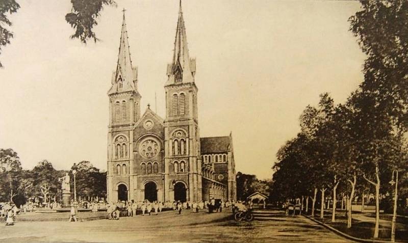 nha-tho-duc-ba-sai-gon