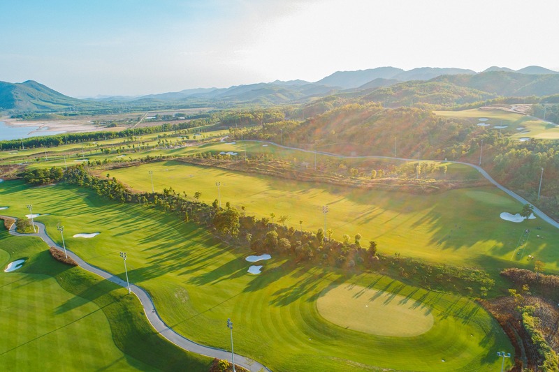Muong-Thanh-Golf-Club-Dien-Lam