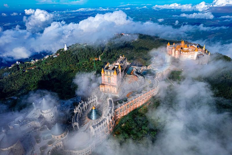 ba-na-hills-chim-trong-lan-suong