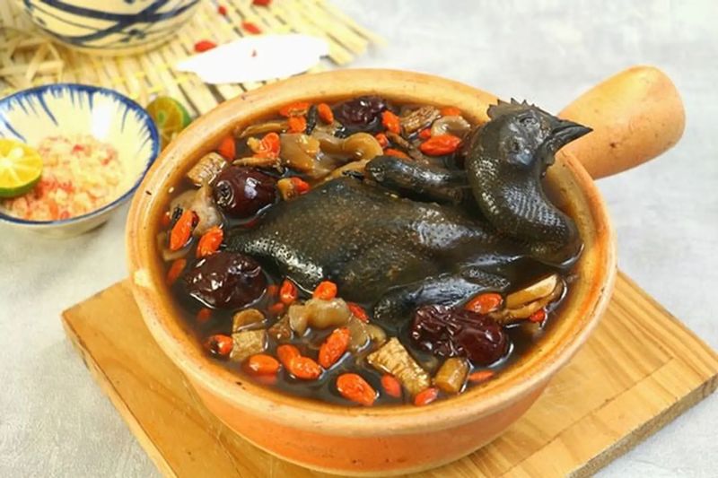 ga-den-ham-thuoc-bac-sa-pa