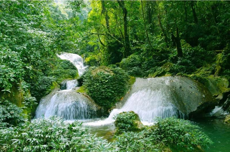 thac-suoi-tai-lai-chau